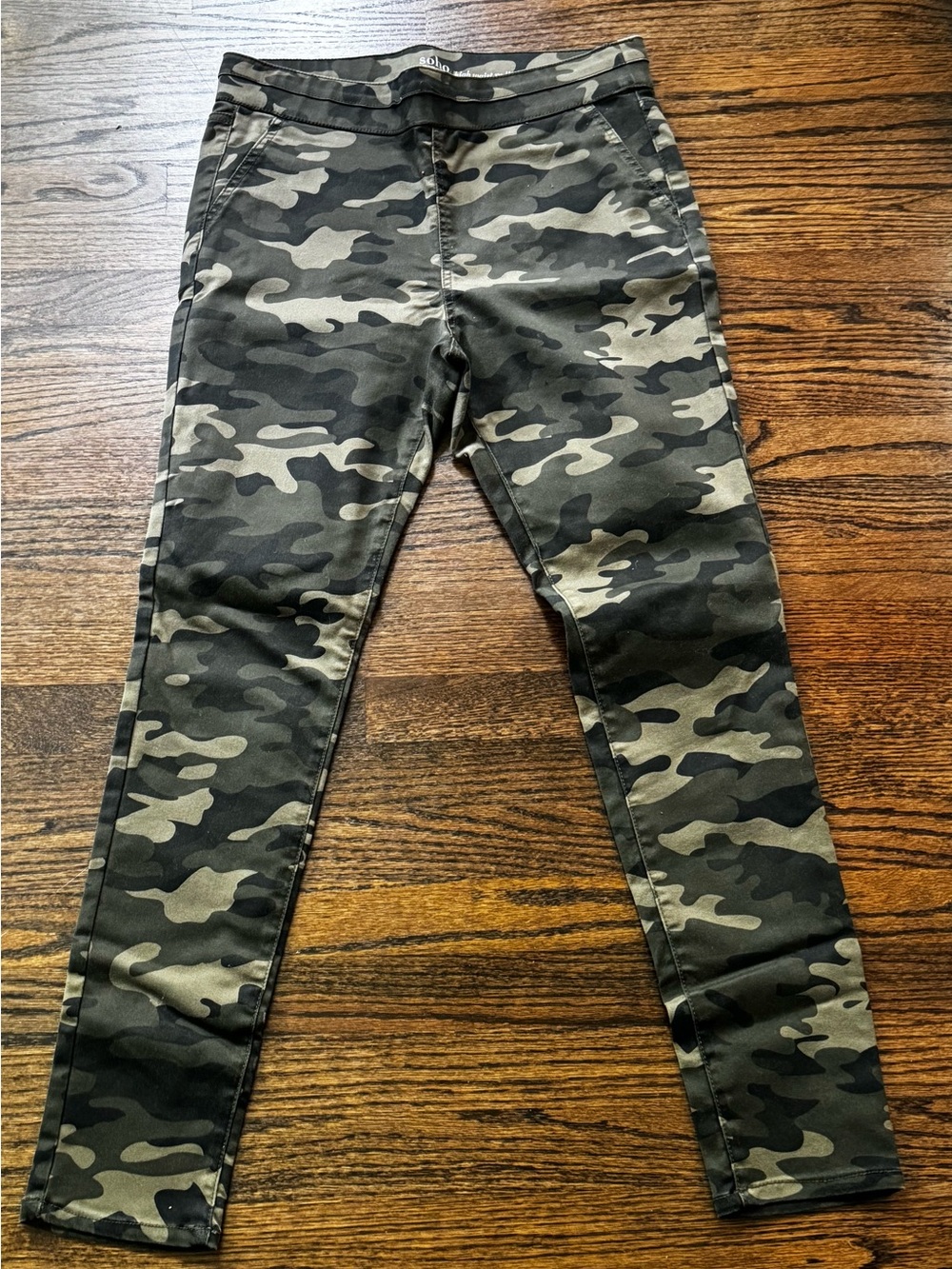 New York & Company's SoHo brand camouflage pants high-waisted pull-on leggings L